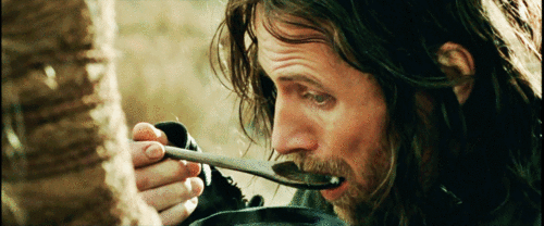 do you know any other anorexics irl? how does it make you feel?